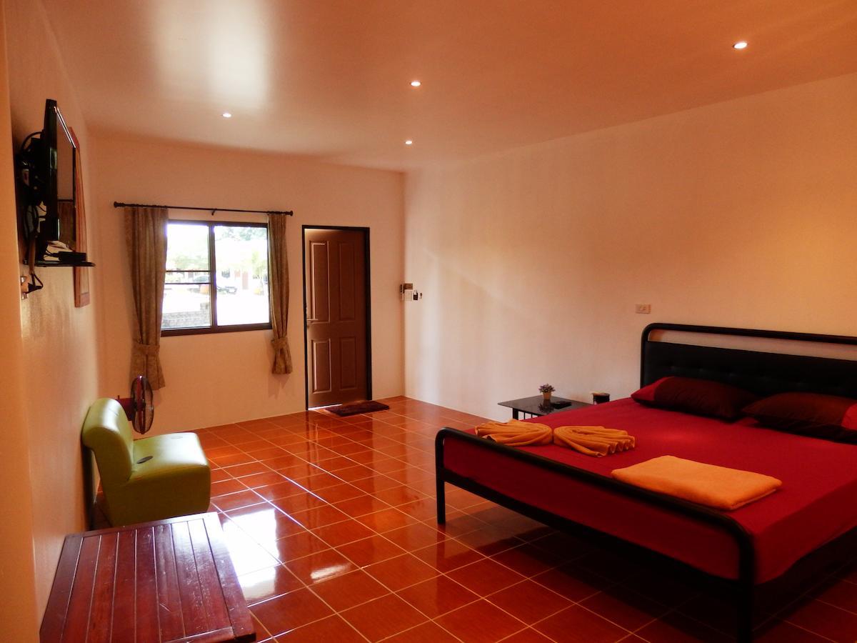 เควิน รีสอร์ต Motel แม่พิมพ์ ภายนอก รูปภาพ