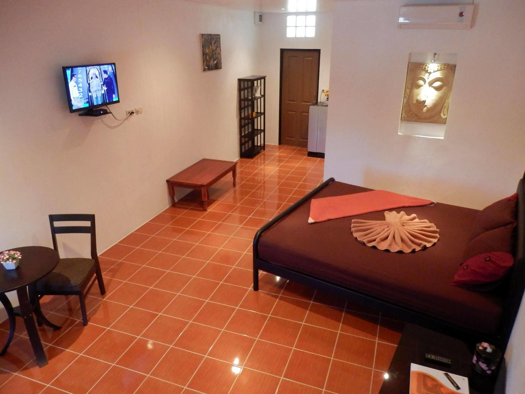 เควิน รีสอร์ต Motel แม่พิมพ์ ภายนอก รูปภาพ